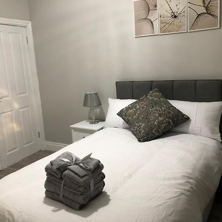 Beechwood Garden Suite Newtownabbey Eksteriør billede