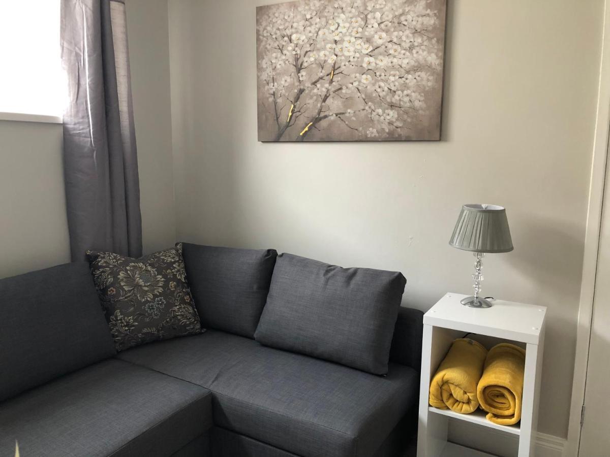 Beechwood Garden Suite Newtownabbey Eksteriør billede